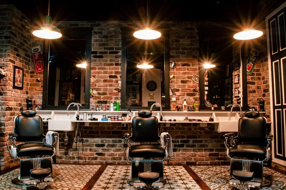 Expert Barber Hair Styling